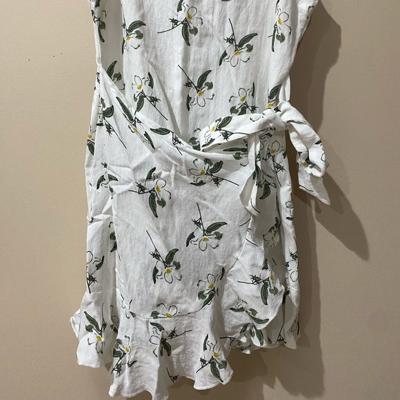 Shareen Collection Floral Wrap Dress - Picture 2 of 5